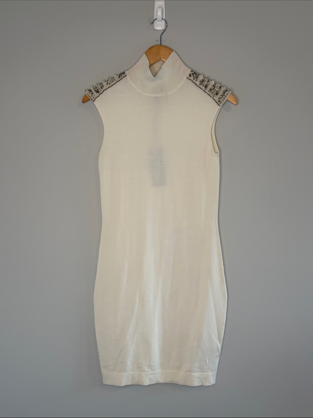 Guess by Marciano Cream Sleeveless Mock Neck Tunic with Beaded Shoulders M